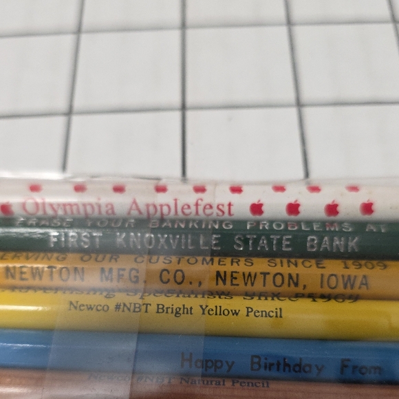 Assorted Color Pencils Set - Picture 3 of 10